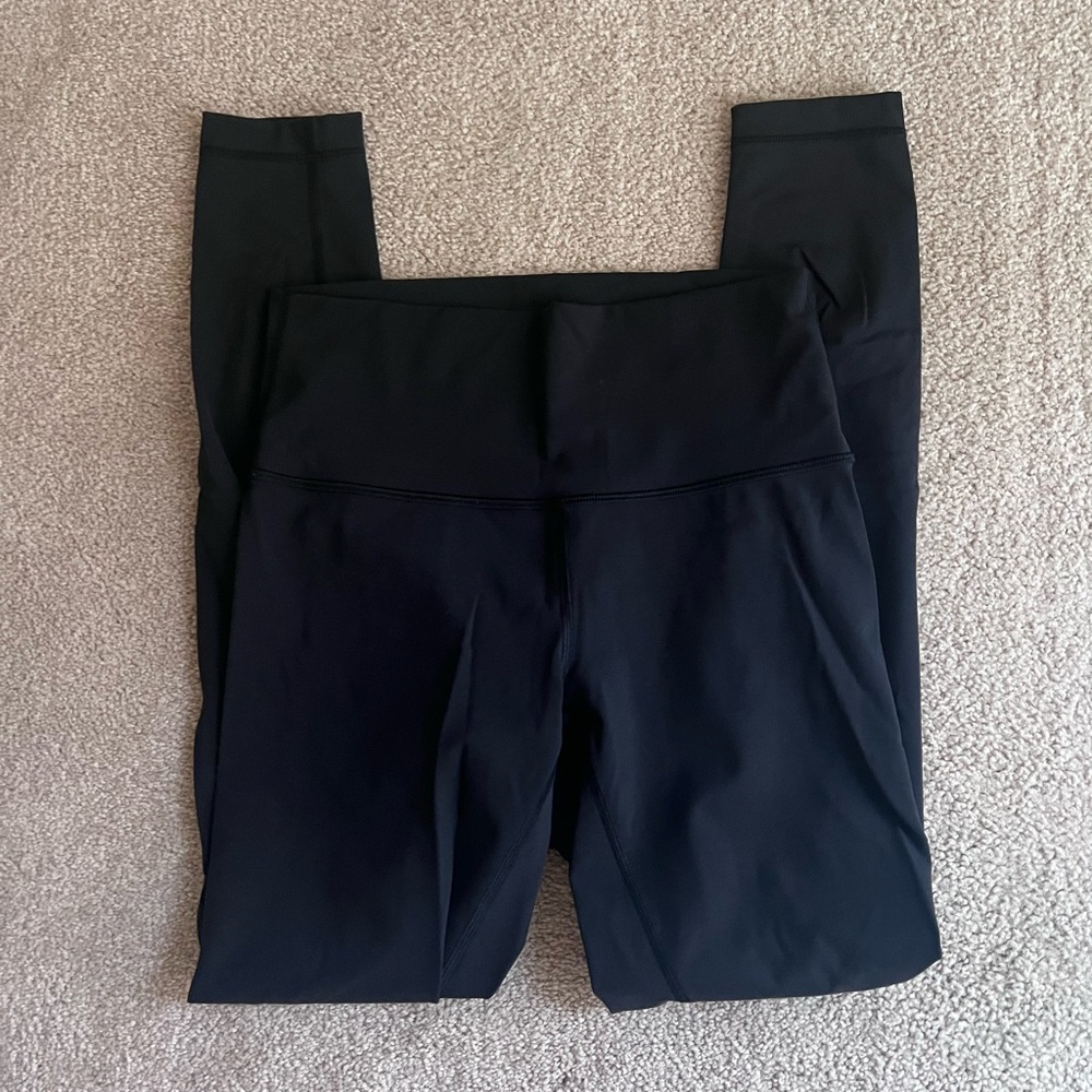 Lululemon Black Mid-rise Leggings Size 6